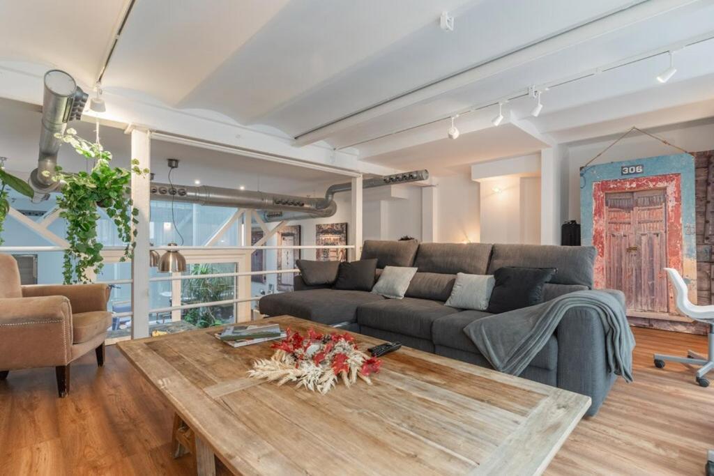 175m Trendy Loft In Luxury District With Premium Amenities Appartement *