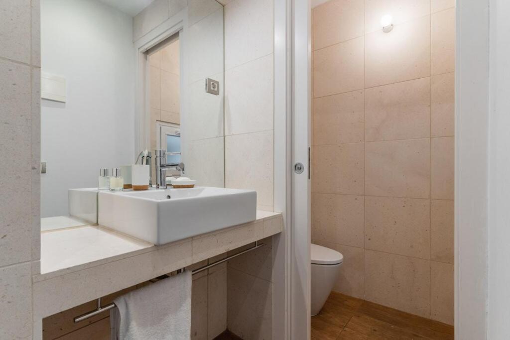 175m Trendy Loft In Luxury District With Premium Amenities *